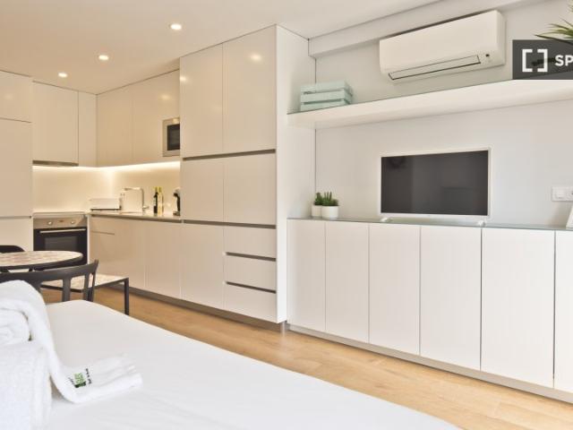 Estúdio alugar em Estrela, Lisboa