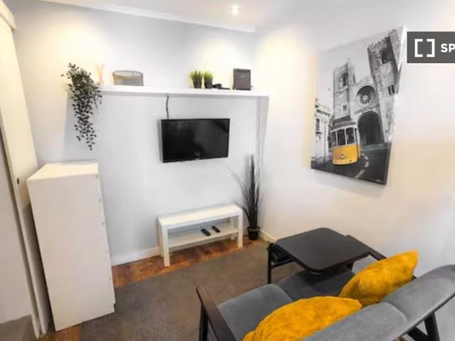 Estúdio alugar em Santa Maria Maior, Lisboa