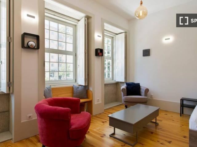 Estúdio alugar em Porto, Cedofeita