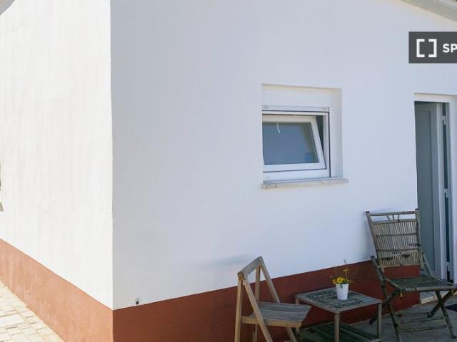 Estúdio alugar em Seixal, Fernão Ferro