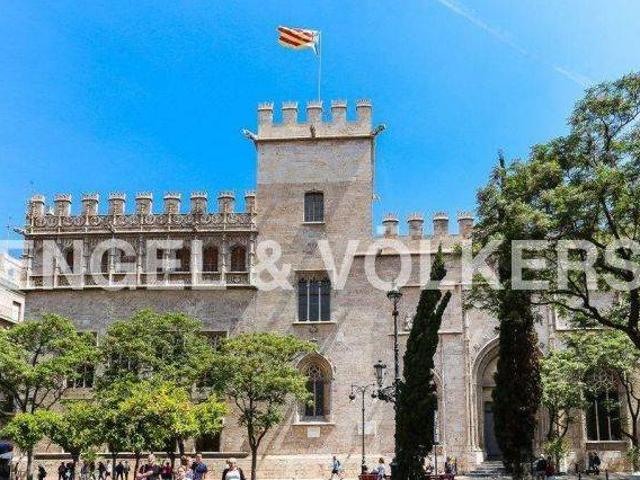 Casa en alquiler en Valencia