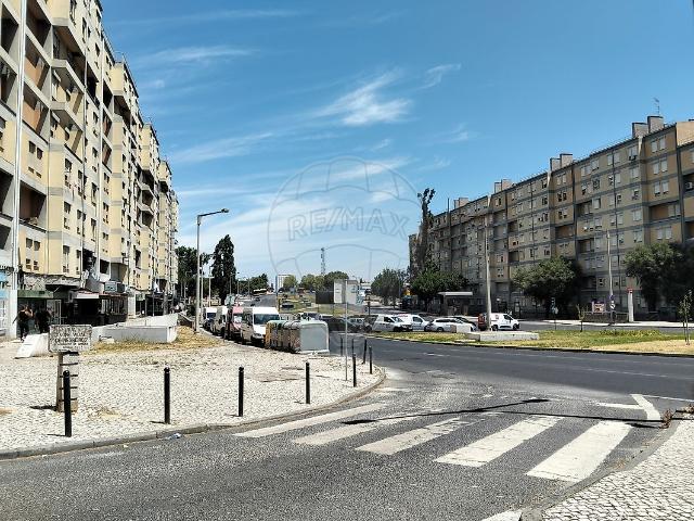 Estúdio venda em Bairro das Amendoeiras, Lisboa