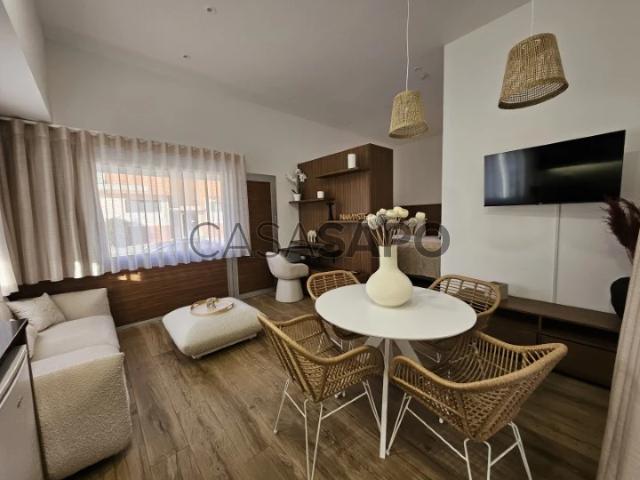 Apartamento alugar em Marinha Grande, Leiria