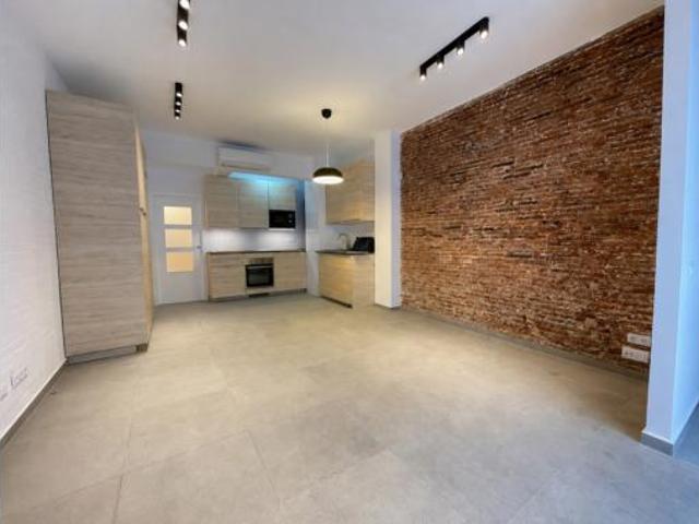 Estudio en venta en Sant Andreu, Barcelonès