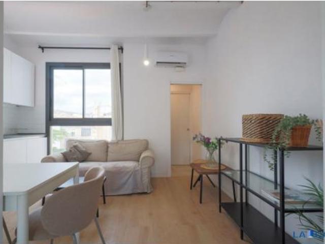 Estudio en venta en Sants-Montjuïc, Barcelonès