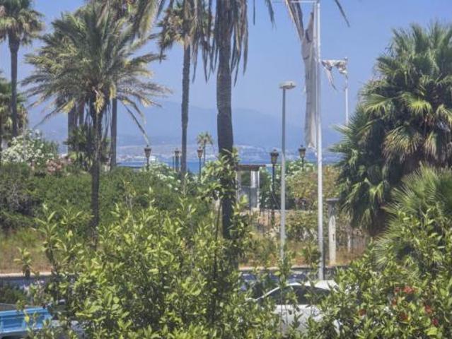 Estudio en venta en Castillo de la Duquesa, Costa del Sol Occidental