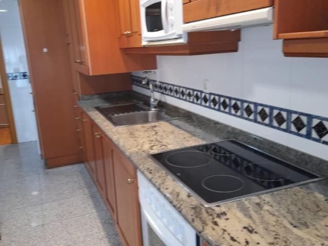 Casa en alquiler en Distrito Sur, Burgos