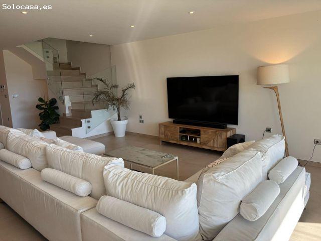Casa en venta en San Juan De Alicante