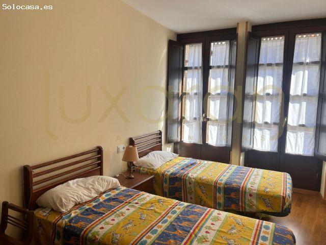 Piso en venta en Esterri d'Àneu, Lleida