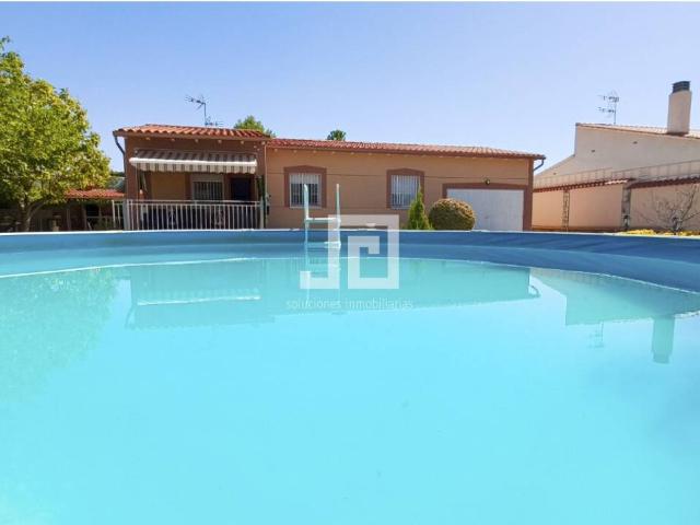 Chalet en venta en Barajas De Melo, Castilla-La Mancha