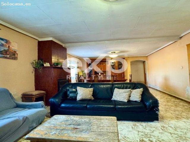 Casa en venta en Vilamarxant, Valencia