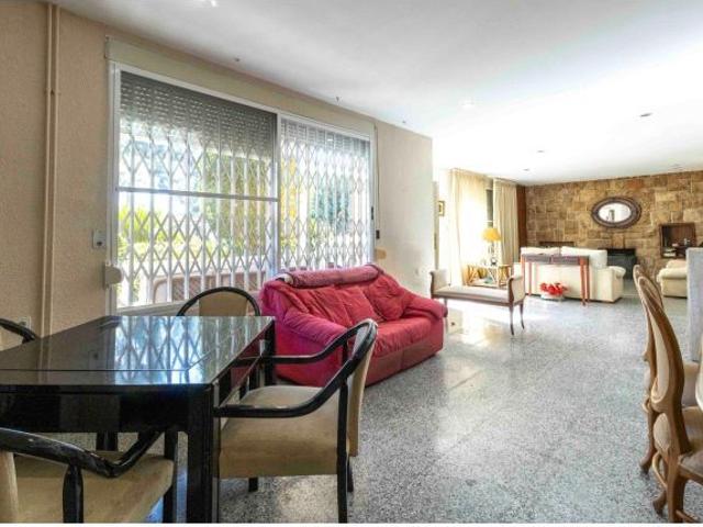 Casa en venta en Santa Apolonia, l'Horta Sud