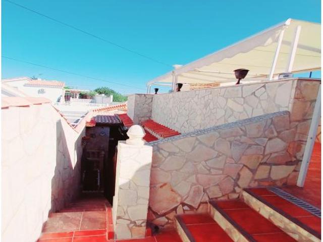 Casa en venta en La Cala del Moral, La Axarquía