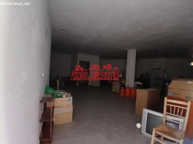 Local Comercial en venta en el Vinalopó Mitjà / El Vinalopó Medio, Valencia