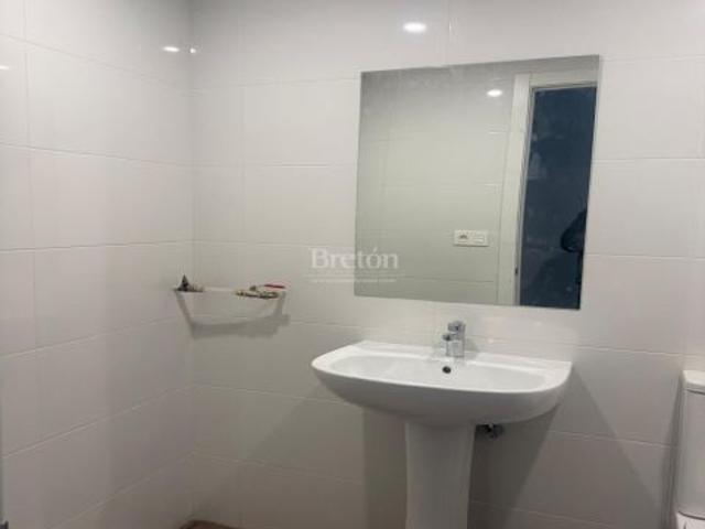 Local Comercial en alquiler en Delicias, Zaragoza