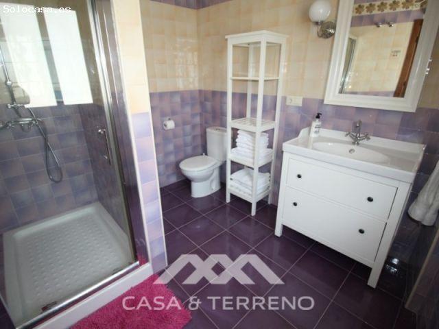 Casa en venta en La Axarquía, Andalucía
