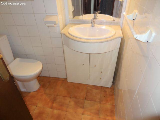 Piso en alquiler en Reyes Huertas, Cáceres