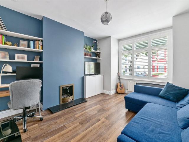 House for rent in Furzedown, Greater London