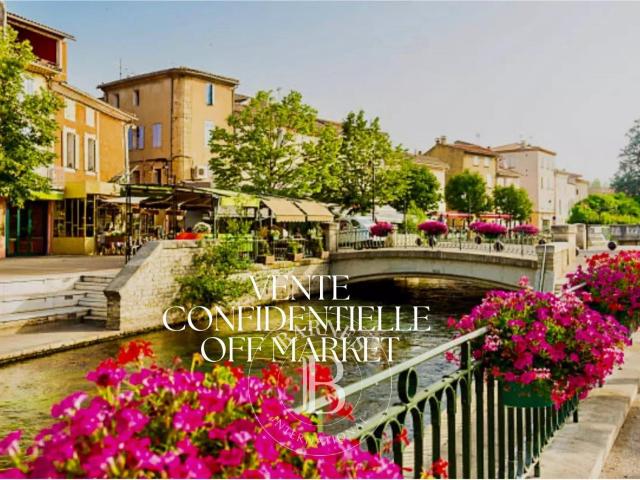 Local Commercial vente à Avignon, L'isle-sur-la-sorgue