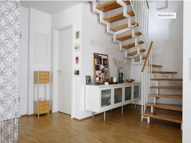 Etagenwohnung kaufen in Wilhelmshaven, Bant