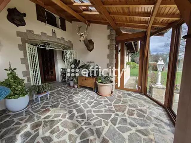 Maison vente à Confolens, Etagnac