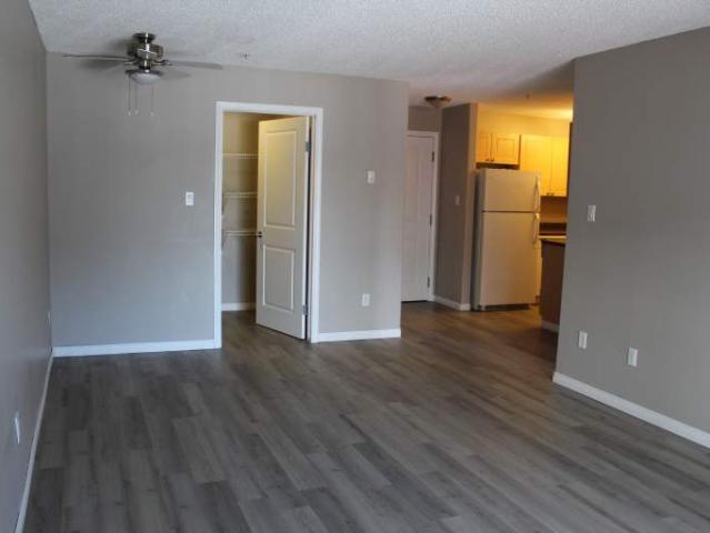 Apartment for rent in Wedgewood, Alberta