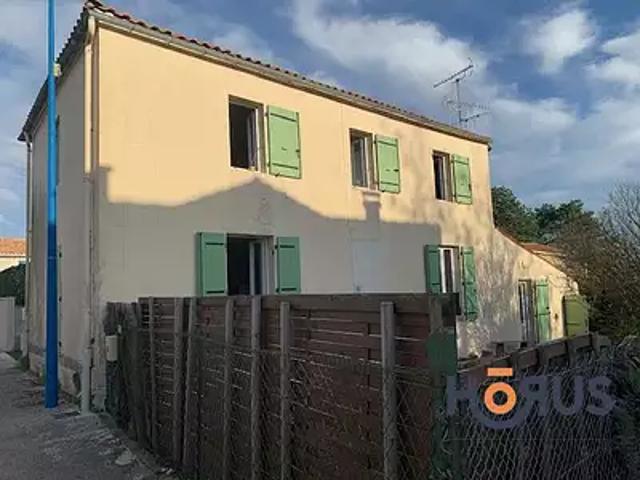 Maison vente à Rochefort, Etaules