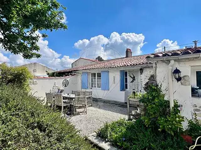 Maison vente à Rochefort, Etaules