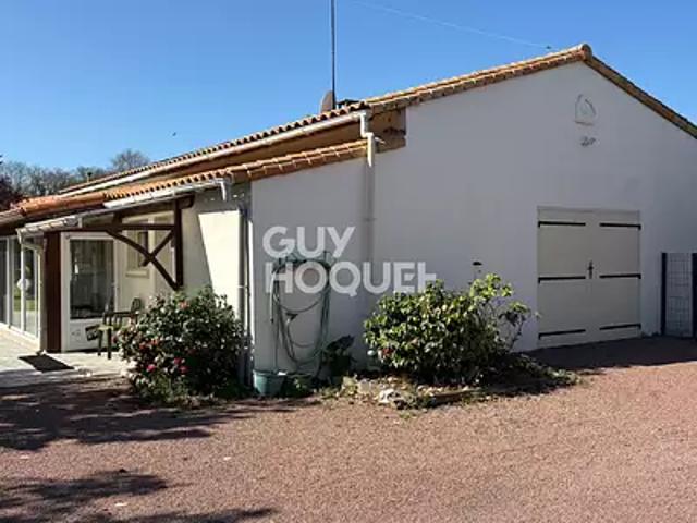Maison vente à Rochefort, Etaules