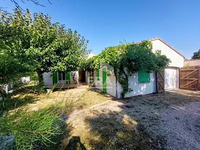 Maison vente à Rochefort, Etaules