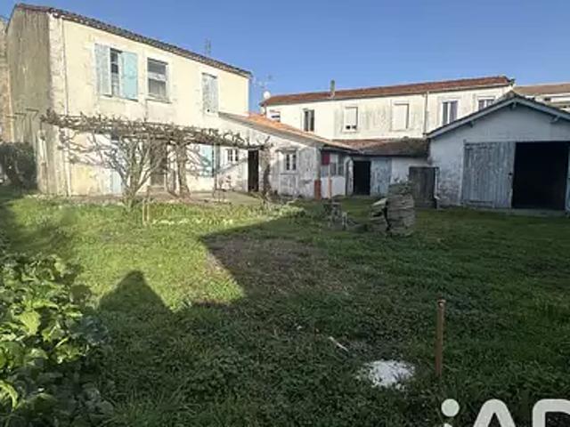 Maison vente à Rochefort, Etaules
