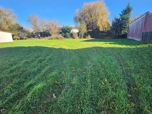 Terrain vente à France métropolitaine, Etauliers