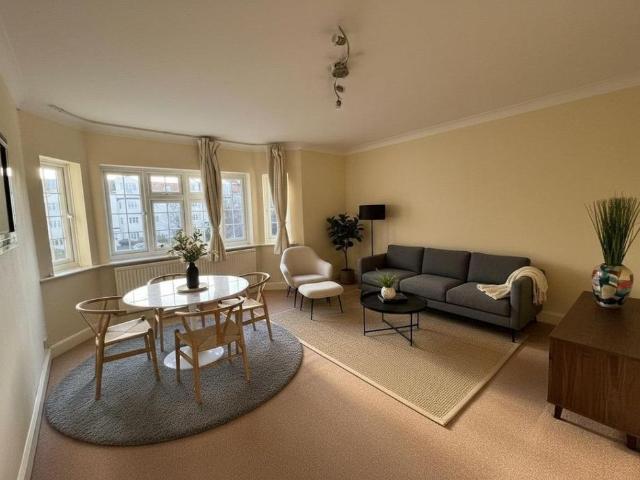 Apartment for rent in Finchley, Greater London