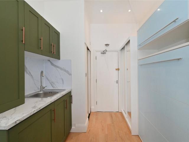 Studio for rent in London Borough of Barnet, Greater London