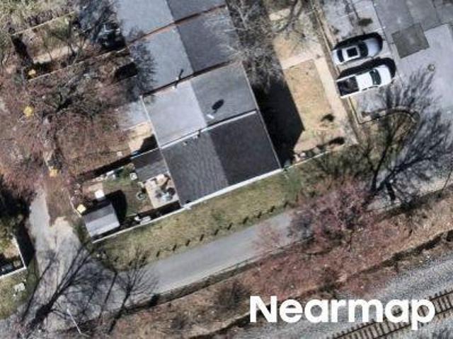 Townhouse for sale in Newark