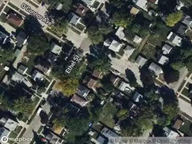 House for sale in Lincoln Park