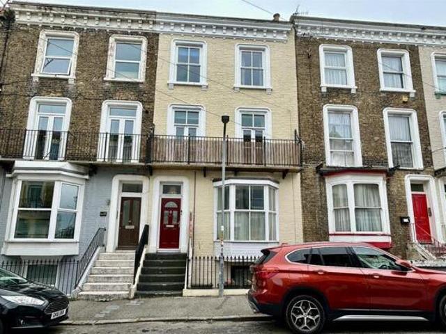 House for sale in Cliftonville West, Acol