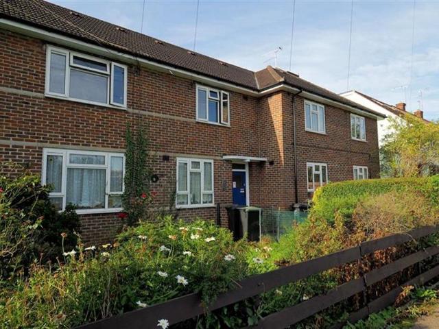 Apartment for rent in Debden Green, Epping