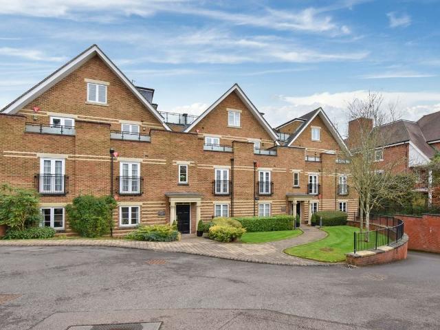 House for rent in Gerrards Cross, Denham