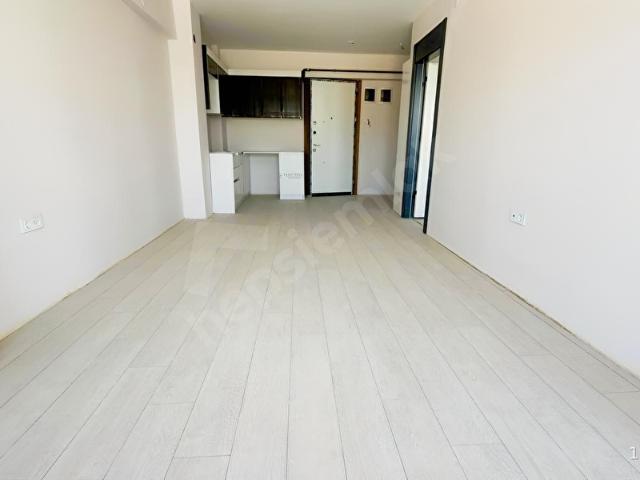 Batı Sitesi Mahallesi, Yenimahalle içerisinde satılık mülk