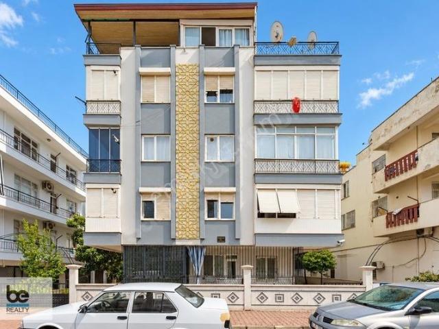 Antalya, Muratpaşa içerisinde satılık mülk