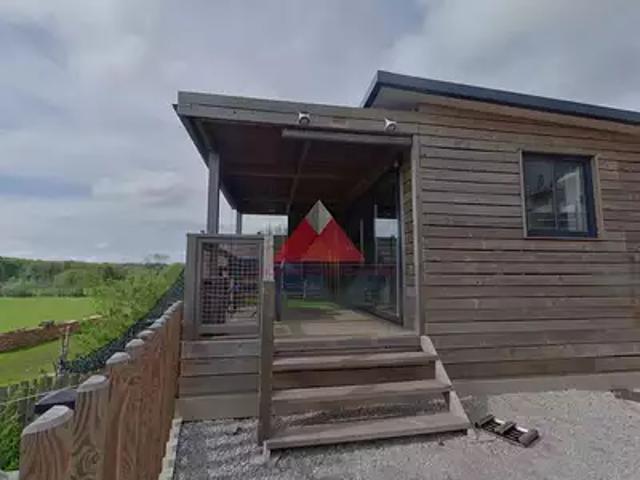 Maison vente à Saint-Claude, Etival