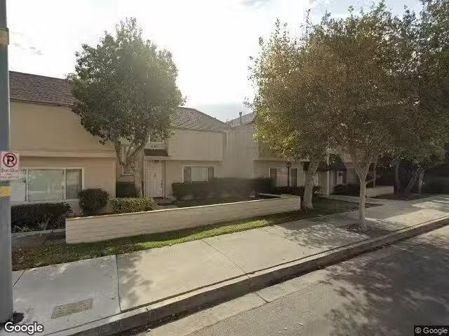 Apartment for rent in North Hollywood, Tarzana Neighborhood Council District