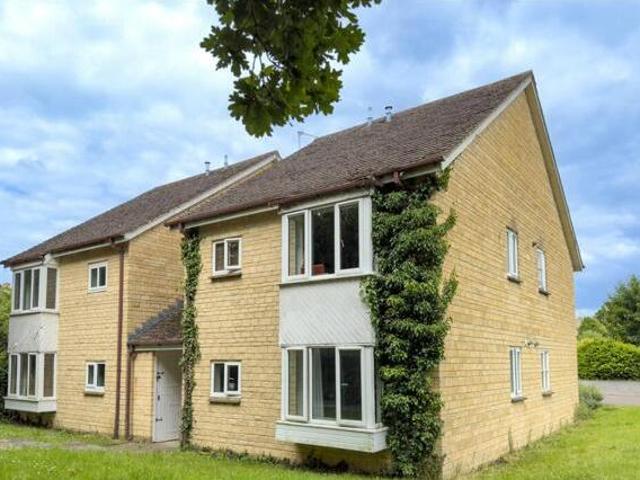 House for sale in Black Bourton, Oxfordshire