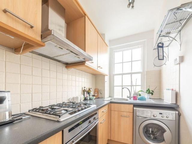 House for rent in Chalk Farm, Primrose Hill