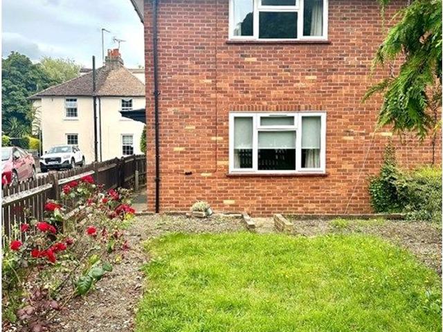 House for rent in Eton