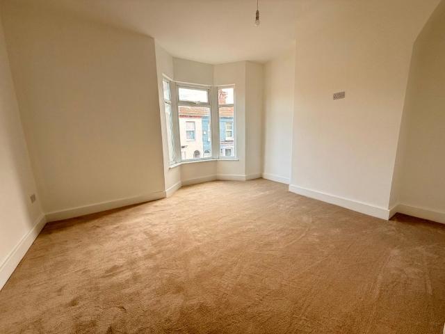 House for rent in Calderstones