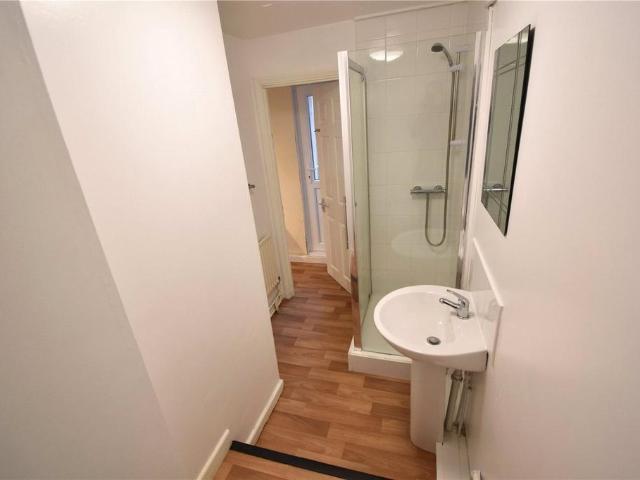 Apartment for rent in Pennycomequick, Mount Wise