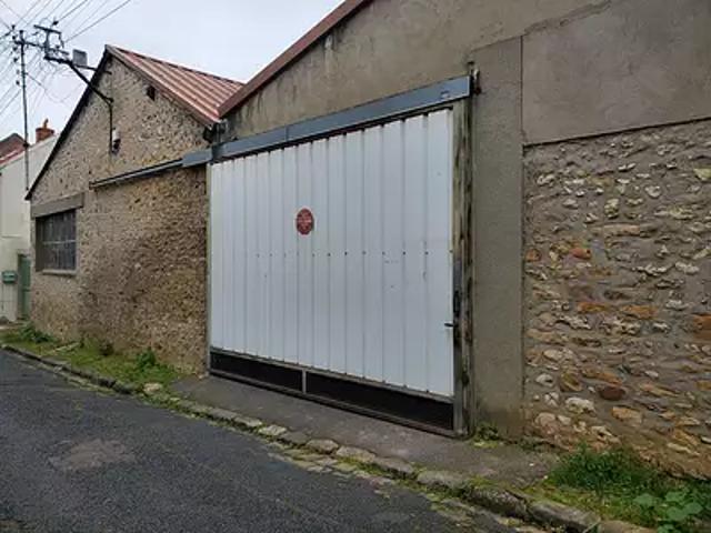 Garage location à Étampes, Étréchy