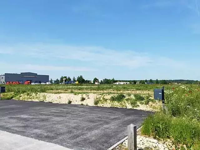 Terrain vente à Étrépagny, Eure